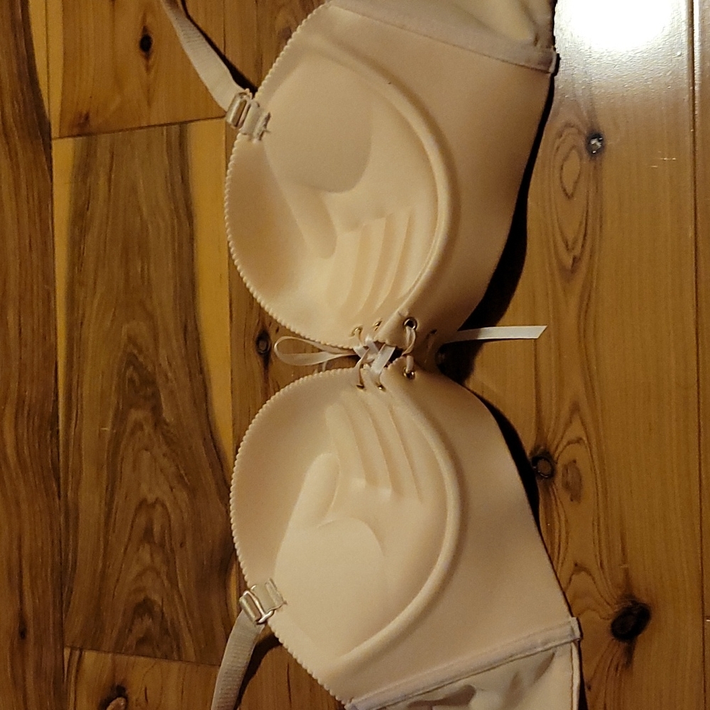 NWOT push up bra - Picture 2 of 3